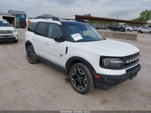  Salvage Ford Bronco