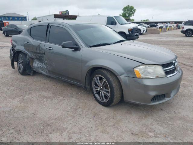  Salvage Dodge Avenger