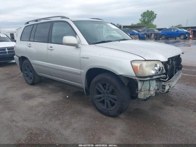  Salvage Toyota Highlander