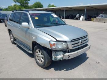  Salvage Toyota Highlander