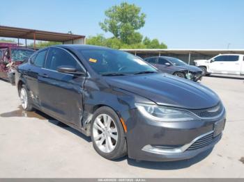  Salvage Chrysler 200
