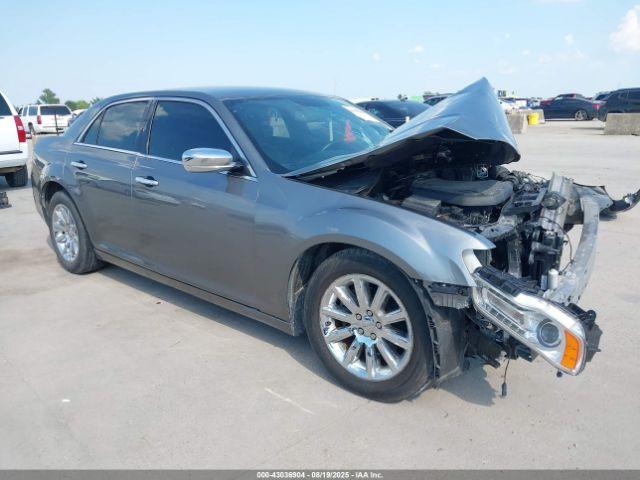  Salvage Chrysler 300