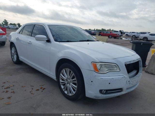  Salvage Chrysler 300