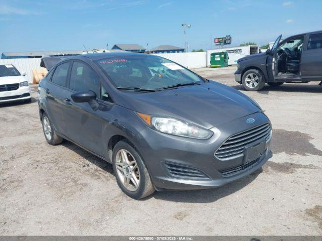  Salvage Ford Fiesta