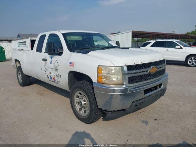 Salvage Chevrolet Silverado 3500