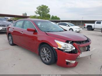  Salvage Nissan Altima