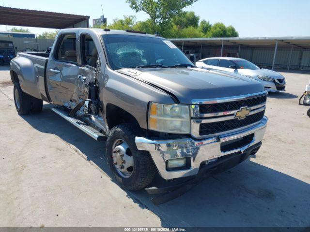  Salvage Chevrolet Silverado 3500