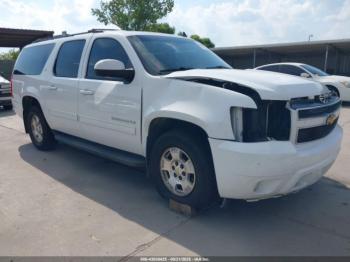  Salvage Chevrolet Suburban 1500