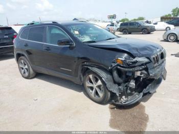  Salvage Jeep Cherokee