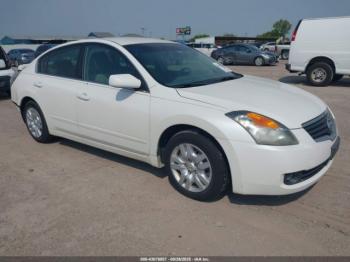  Salvage Nissan Altima