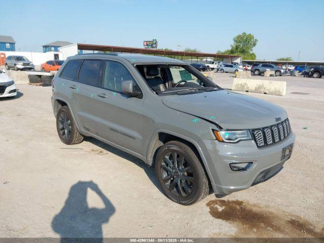  Salvage Jeep Grand Cherokee