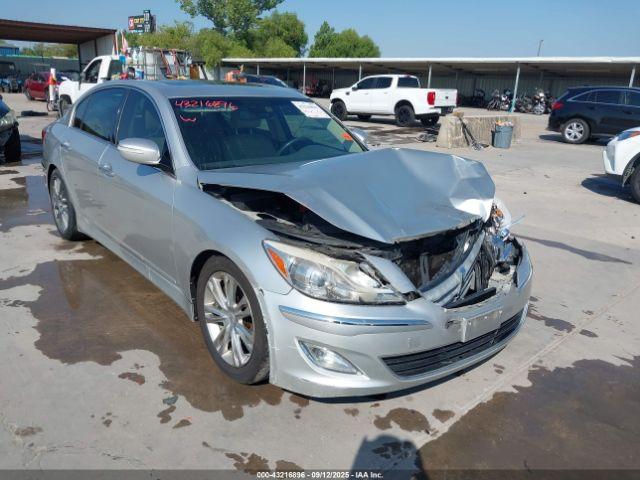  Salvage Hyundai Genesis
