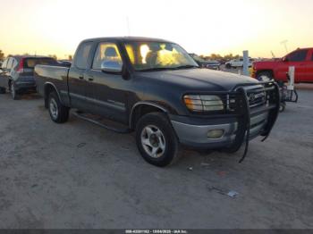  Salvage Toyota Tundra