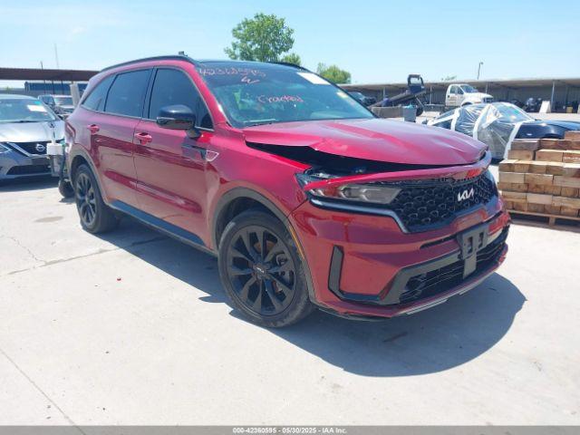  Salvage Kia Sorento