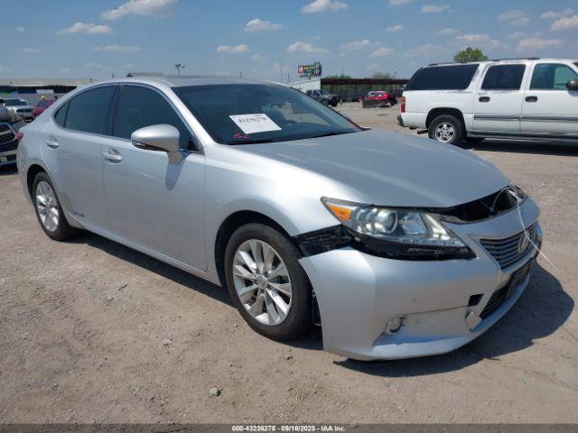  Salvage Lexus Es