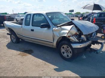  Salvage Toyota Tacoma