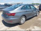 Volkswagen Jetta Image 2