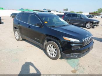  Salvage Jeep Cherokee