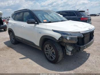 Salvage Kia Seltos
