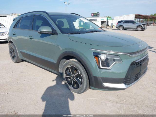  Salvage Kia Niro