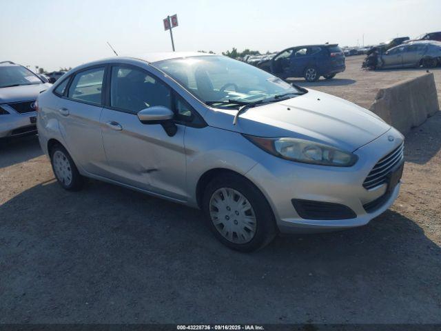  Salvage Ford Fiesta