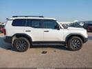 Toyota Land Cruiser Image 4