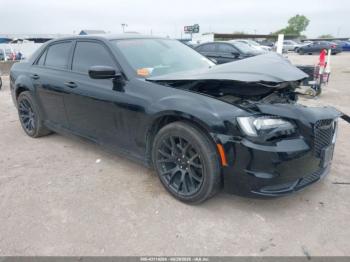  Salvage Chrysler 300