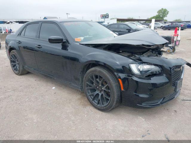  Salvage Chrysler 300