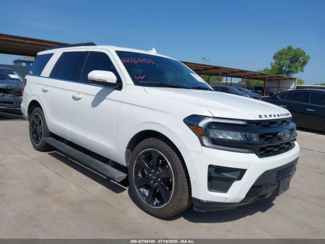  Salvage Ford Expedition