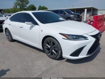  Salvage Lexus Es