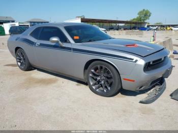  Salvage Dodge Challenger