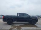 General Motors Sierra 2500HD Image 10