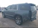 GMC Yukon Denali Image 13