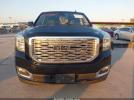GMC Yukon Denali Image 16