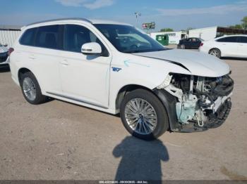  Salvage Mitsubishi Outlander