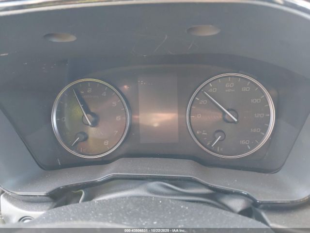 Subaru Outback Premium Image 4