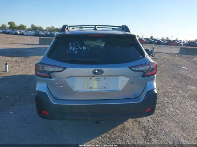 Subaru Outback Premium Image 10