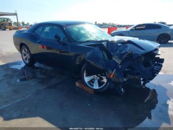  Salvage Dodge Challenger
