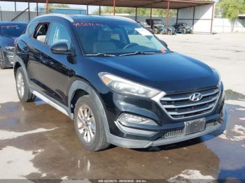  Salvage Hyundai TUCSON