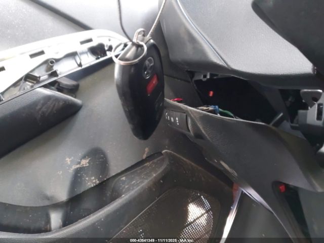 Toyota Corolla Se Image 11