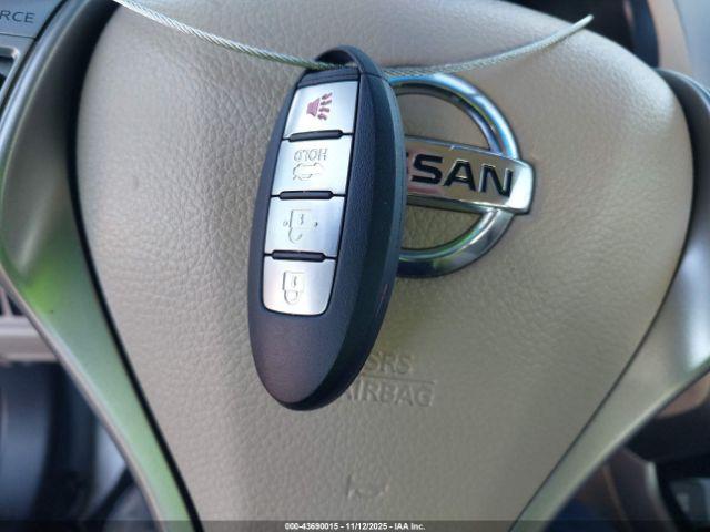 Nissan Altima 2.5 Sv Image 12