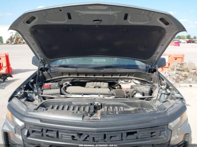 Chevrolet Silverado 1500 2wd  Short Bed Custom Image 4