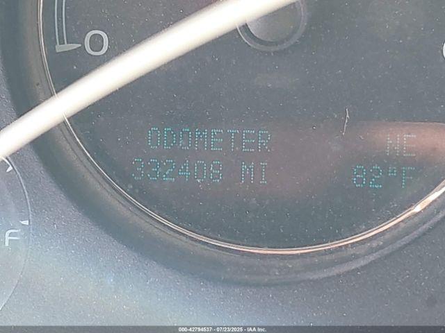 GMC Yukon Sle Image 5