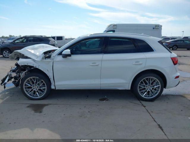 Audi Q5 Premium 45 Tfsi Quattro S Tronic Image 4