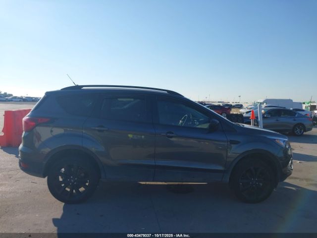 Ford Escape Se Image 7