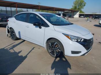  Salvage Nissan Versa
