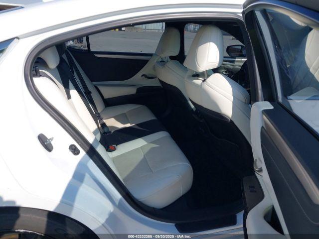 Lexus Es F Sport Image 11