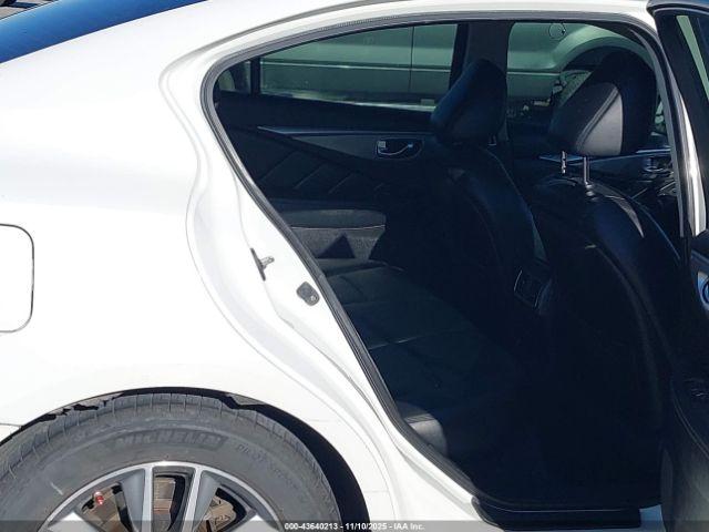 INFINITI Q50 Premium Image 17