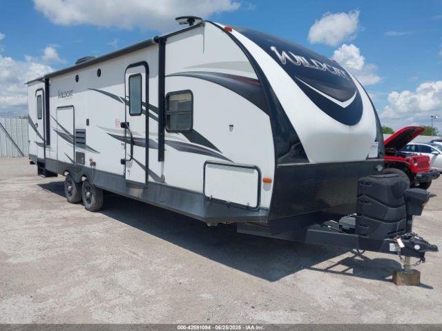  Salvage Wildcat Travel Trailer