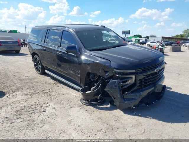  Salvage Chevrolet Suburban